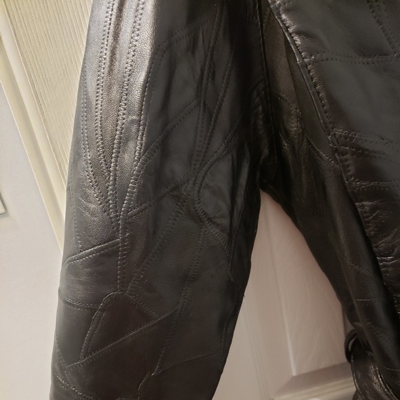 NAVARRE Italian Genuine Black Leather Belted Coat - Picture 4 of 8